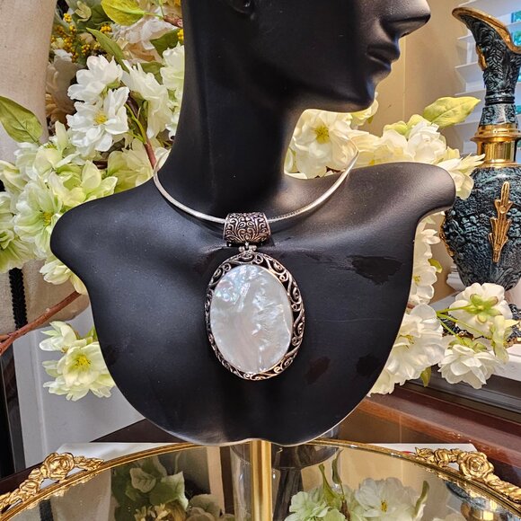 Mother of Pearl Pendant, Sterling Silver 925